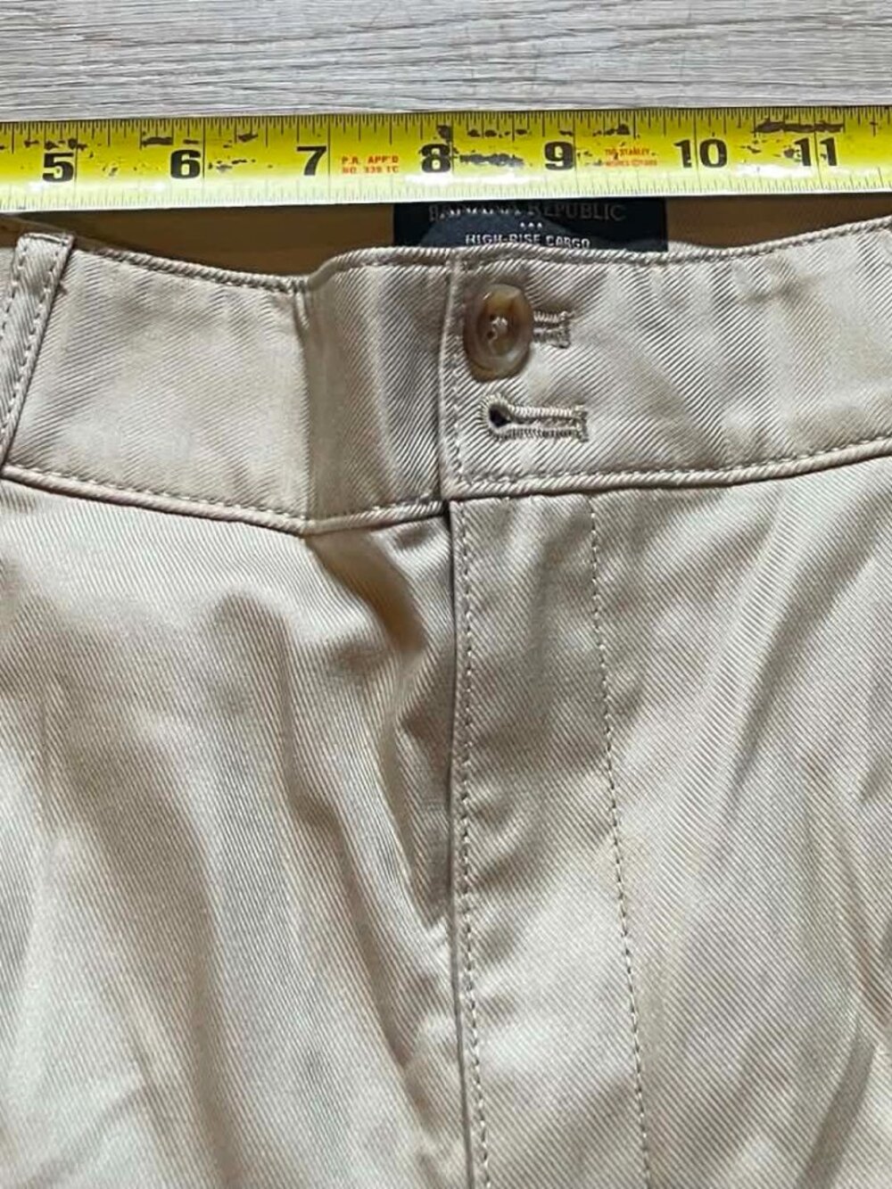 Banana Republic Beige High Rise Wide Leg Cargo Pants 12 NEW - Picture 3 of 9